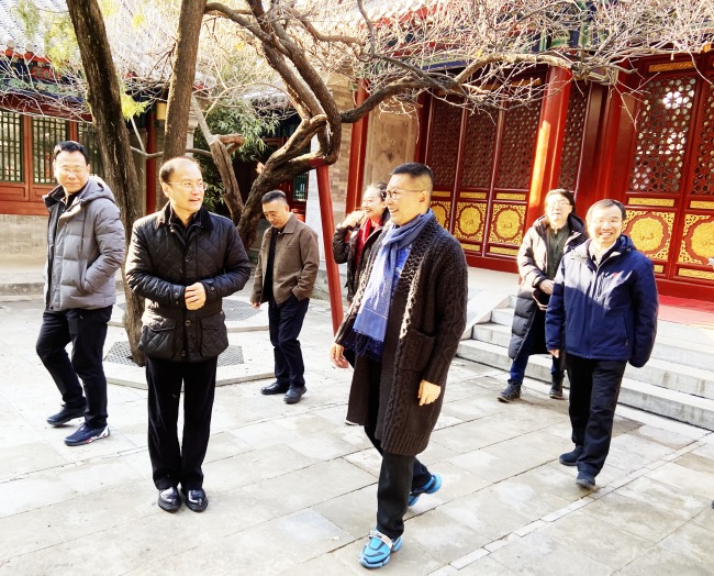 海淀区政协主席鲍雷与中国画院艺术家共话文化传承